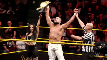 Día 1 de la visita del Campeón NXT Andrade "Cien" Almas a la Ciudad de México