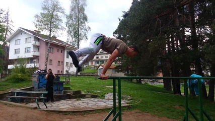 Мирослав Асенов - Straddle planche