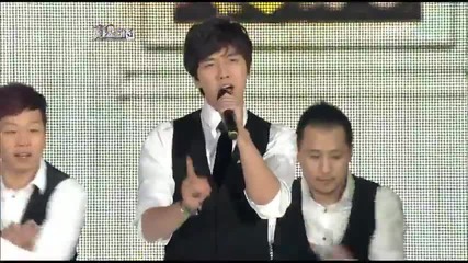 Lee Seung Gi & Yoona - Love Time @ Sbs Gayo Daejun (29.12.2011)