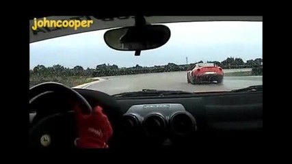 Battle of Ferraris - Scuderia vs 599 Gto