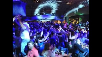 Makis Dimakis - Kaneis Den Einai Kanenos( Mix)