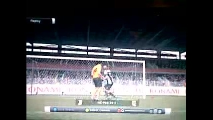 Pes 2011 гол