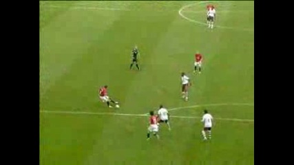 Manchester United 2 - 1 Arsenal
