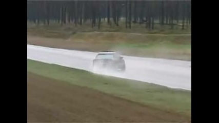Mercedes Benz 190 Burnout