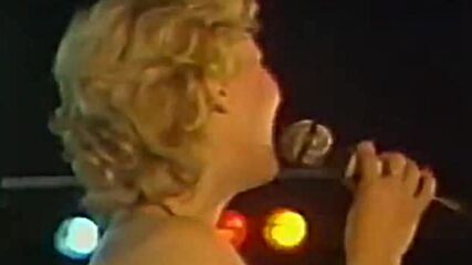 Lepa Brena ( 1983 ) - Potpuri stranih pjesama