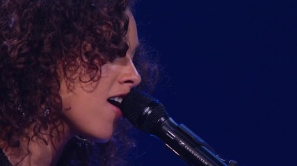 Alicia Keys - A Dream (piano & I: Aol Sessions +1)