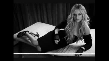 Превод и субтитри: Avril Lavigne - Keep Holding On 
