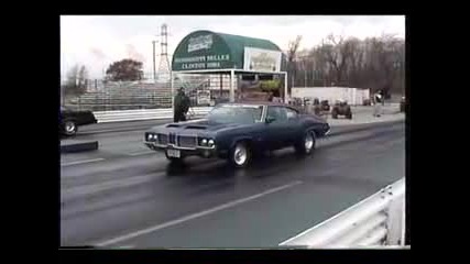 Oldsmobile 442 - Drag