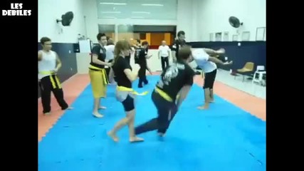Вземи тоя шут ве !