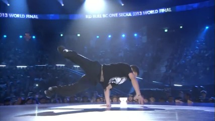 Mounir vs Hong 10 - Final Battle - Red Bull Bc One World Final 2013 Seoul