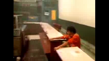 Michael Jackson - Beat It