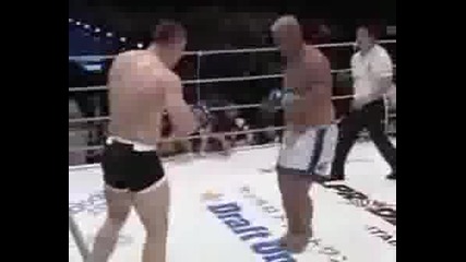 Mirko Filipovic CroCop Vs Mark Hunt 31.12.2005 (3/4)