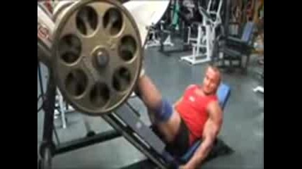Pudzianowski - фитнес мания