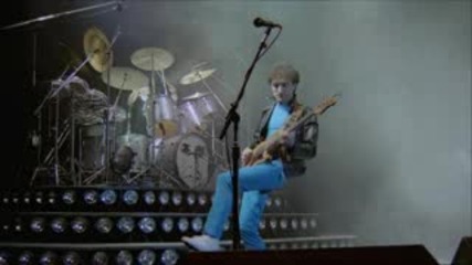 Queen - We Will Rock You