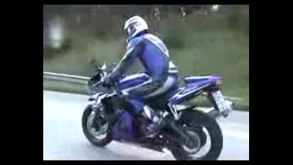 Edin den na Yamaha R6