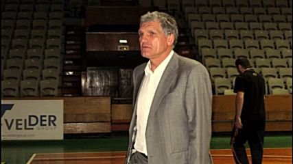 Сашо Везенков: Малко е рано за мач с Арис, но Лукойл е готов