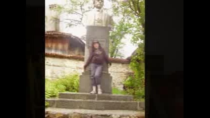 Monito I As