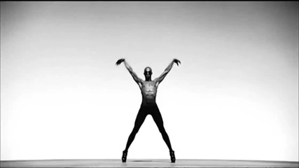 Madonna- Girl Gone Wild (official Video) Full Hd