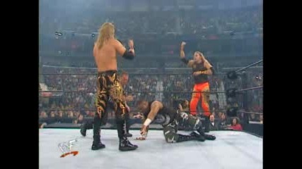 W W F Royal Rumble 2001 Острието и Кристчън с/у Дъдлитата 