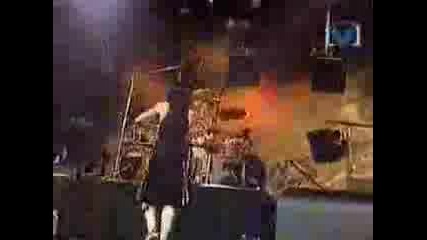 Korn - Freak On A Leash Live In Sydney