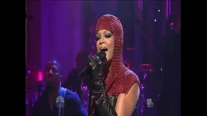 Rihanna - S N L – Russian Roulette Performance 