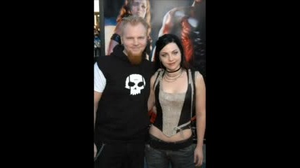 Evanescence - Hello Pictures
