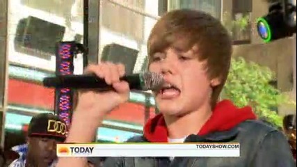 Justin Bieber - Baby ( Live Today Show 004.06. 2010 ) 