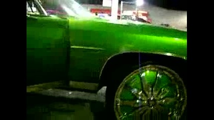 Candy green Chevy Donk on 26 quot; dub famous floaters - Kand 
