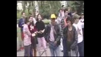Боби Турбото И Азис