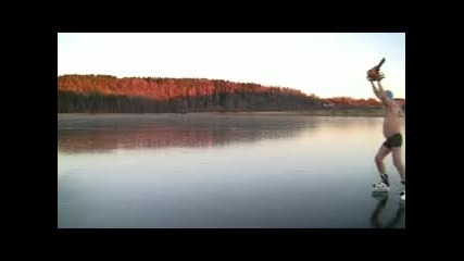 Луд Финландец се готви за коледните празници