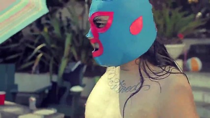 iwrestledabearonce - You know that ain't them dogs' real voices (official Video)
