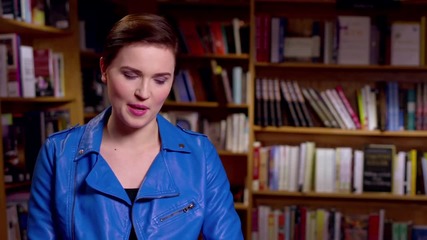 Veronica Roth Divergent Q&a- What was your first conscious choice