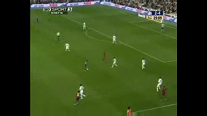 Real Madrid - Barcelona 2 - 5 Messi (min 73)