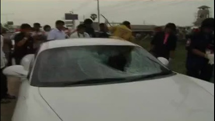 lao girl hit by а car in thailand
