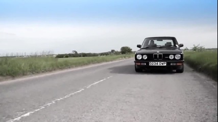 1986 Bmw M5 E28_ The original super 4-door - _chris Harris O