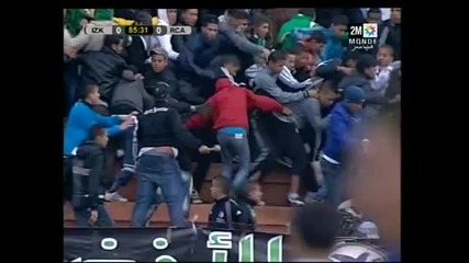 Ето това е бой по време на мач!
