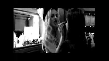 Britney Spears - Trouble