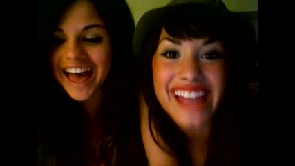 Demi Lovato And Selena Gomez With Special Guest!!! Vbox7