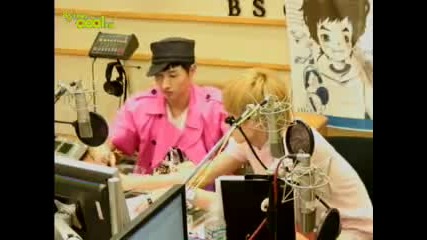 100510 Eunhyuk _where's my bowl gone__ - Sukira