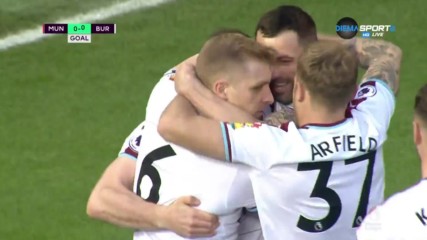 Ман Юнайтед - Бърнли 0:2 /първо полувреме/