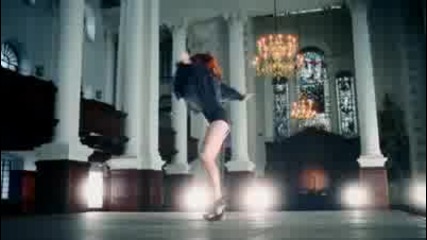 Florence And The Machine - Drumming Song 
