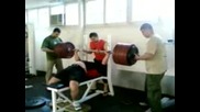Краси Митев - На Тренировка 300 Кг Лег!