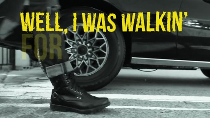 Adam Lambert - Trespassing (official Lyric Video)