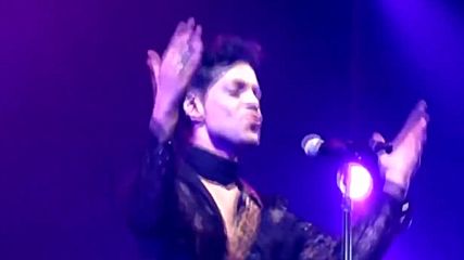 Prince - Purple Rain Live in Milano 2010 Принс Пурпурен Дъжд