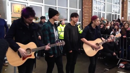 5sos She Looks So Perfect (acoustic)
