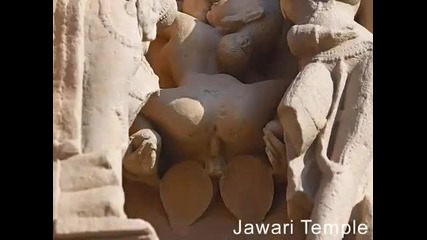 Erotic Art of Khajuraho (by Demark) 