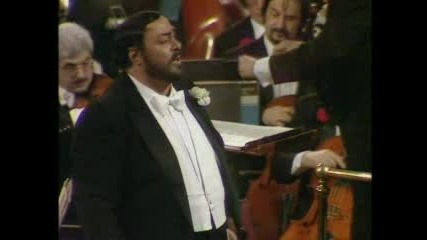 Luciano Pavarotti - Una Furtiva Lagrima 