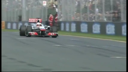 2012 F1 Australian Gp - Mercedes Benz C63 Black vs Triple Eight Racing V8 Supercar vs Mclaren Mp4-26