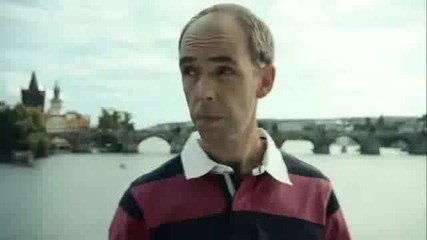 Какво става като не си гледа в краката D: 