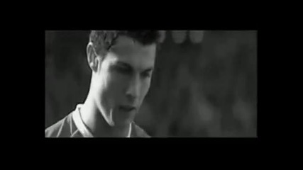 Cristiano Ronaldo - Freestyle Битка 2008 
